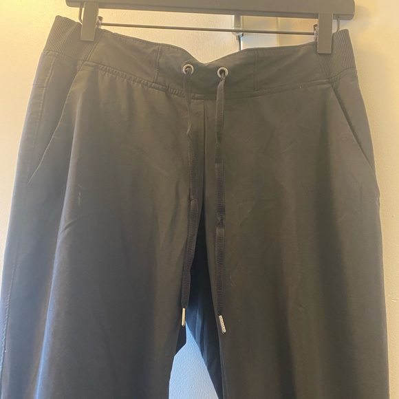 Athleta Attitude Jogger Pant Women’s Size 6 - Picture 15 of 16